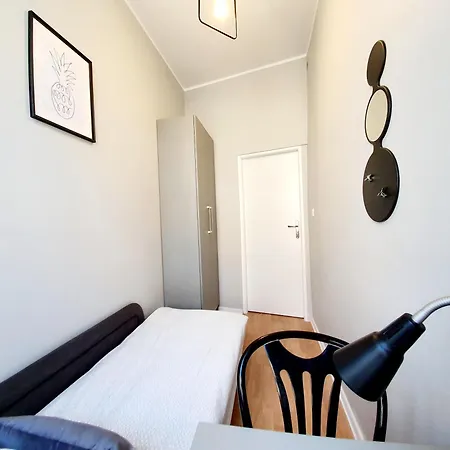 2026 Downtown 公寓